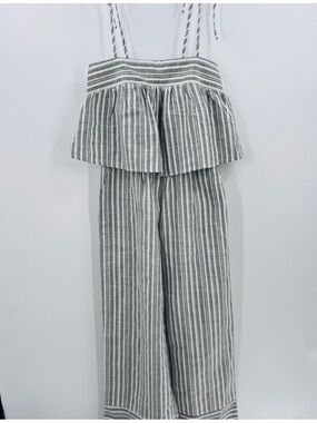 GILLI Gray & White Striped Ruffle Bodice Wide-Leg Jumpsuit ~ NWT ~ small